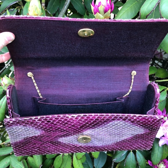 Vtg Purple Python Snakeskin Gold Chain Clutch Bag - Picture 11 of 17